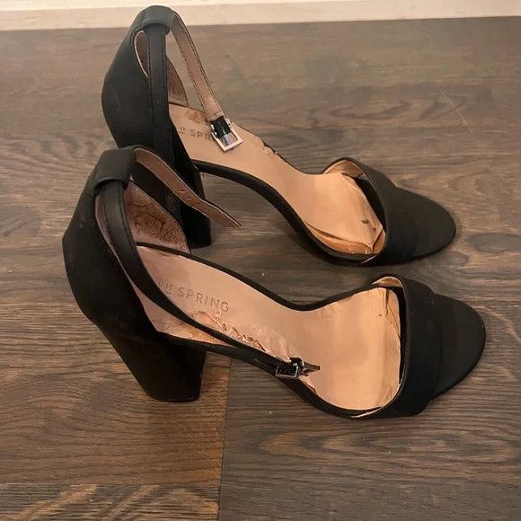 CALL IT SPRING Black Heel W/ Ankle Strap Women’s Size 9 - Picture 3 of 5